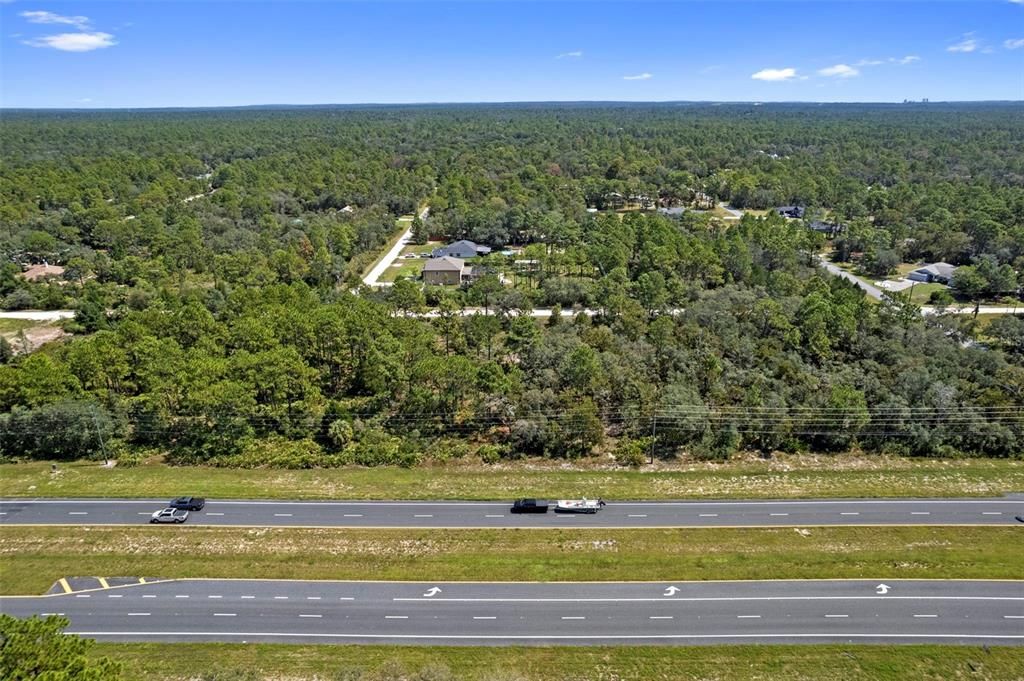 На продажу: $43,900 (0.58 acres)