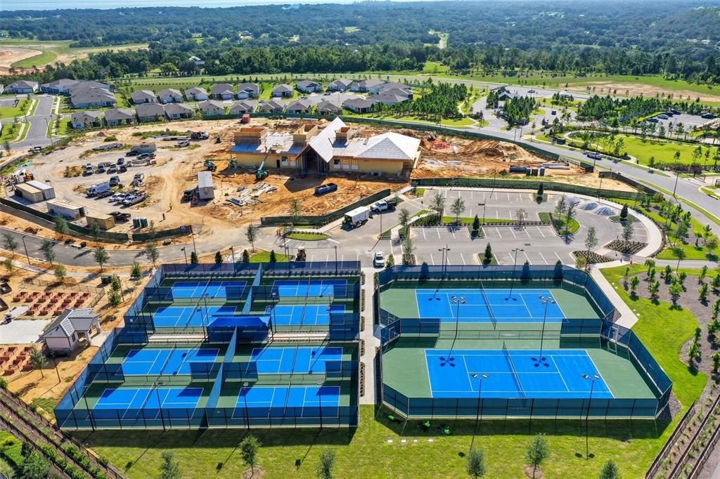 待售: $599,900 (2 贝兹, 2 浴室, 1943 平方英尺)