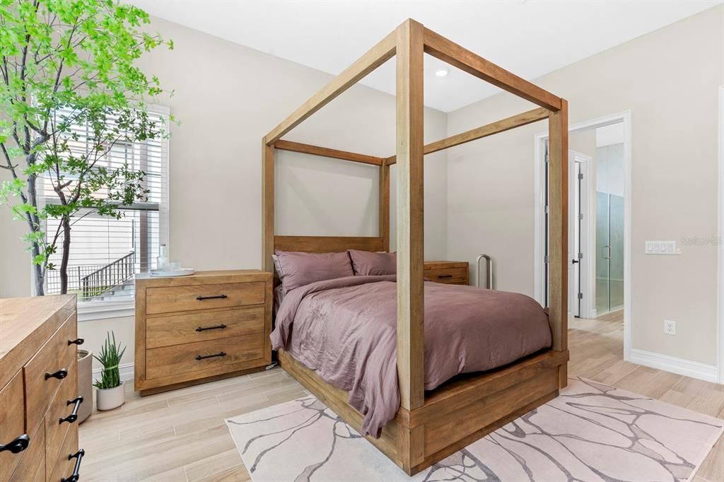 待售: $714,900 (4 贝兹, 3 浴室, 2913 平方英尺)