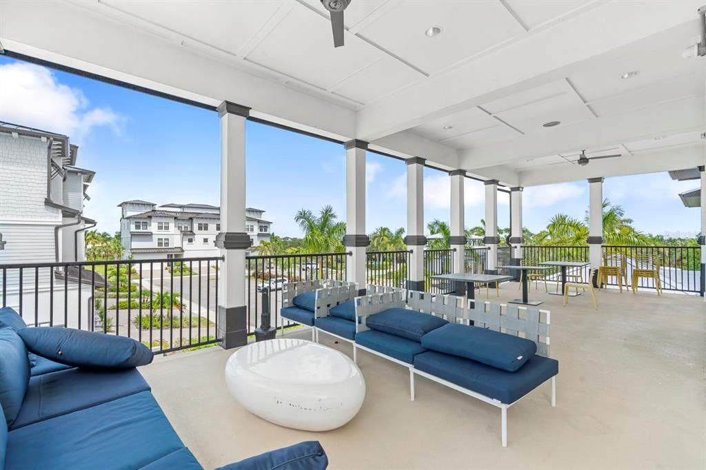 待售: $714,900 (4 贝兹, 3 浴室, 2913 平方英尺)