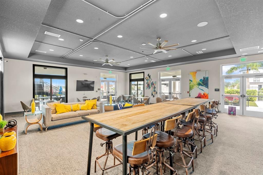 待售: $714,900 (4 贝兹, 3 浴室, 2913 平方英尺)