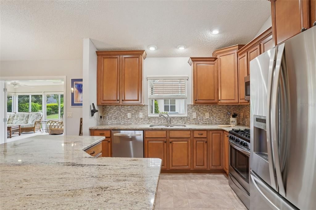 Active With Contract: $375,000 (3 beds, 2 baths, 1764 Square Feet)