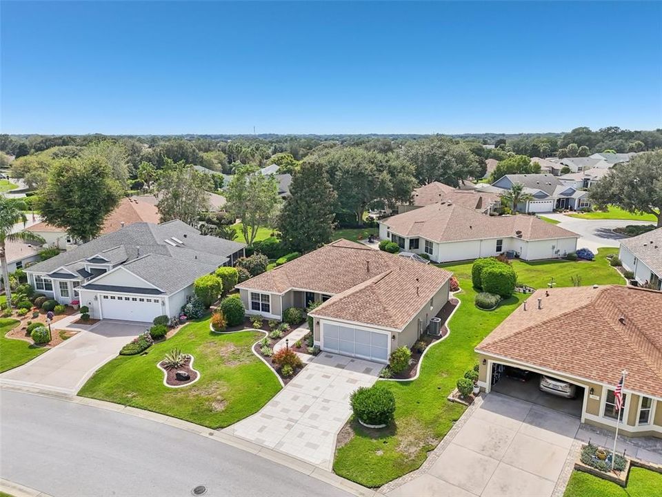 Active With Contract: $375,000 (3 beds, 2 baths, 1764 Square Feet)