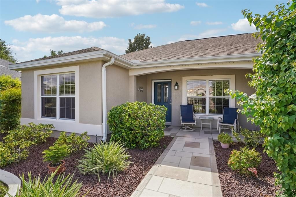 Active With Contract: $375,000 (3 beds, 2 baths, 1764 Square Feet)