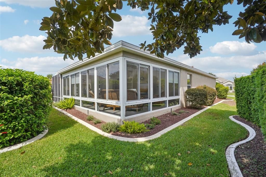 Active With Contract: $375,000 (3 beds, 2 baths, 1764 Square Feet)