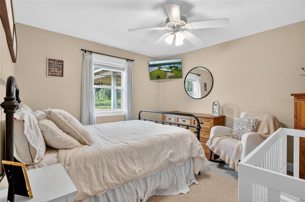 待售: $699,900 (4 贝兹, 2 浴室, 2663 平方英尺)