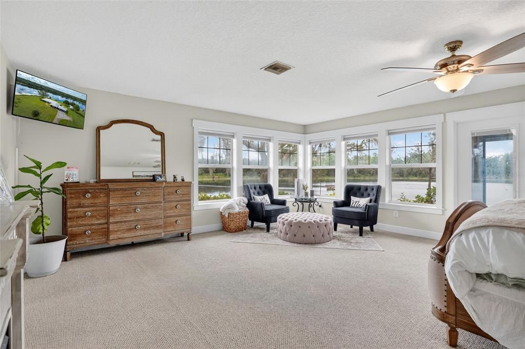 待售: $699,900 (4 贝兹, 2 浴室, 2663 平方英尺)