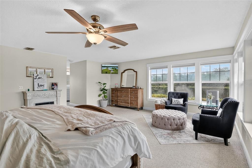 待售: $699,900 (4 贝兹, 2 浴室, 2663 平方英尺)