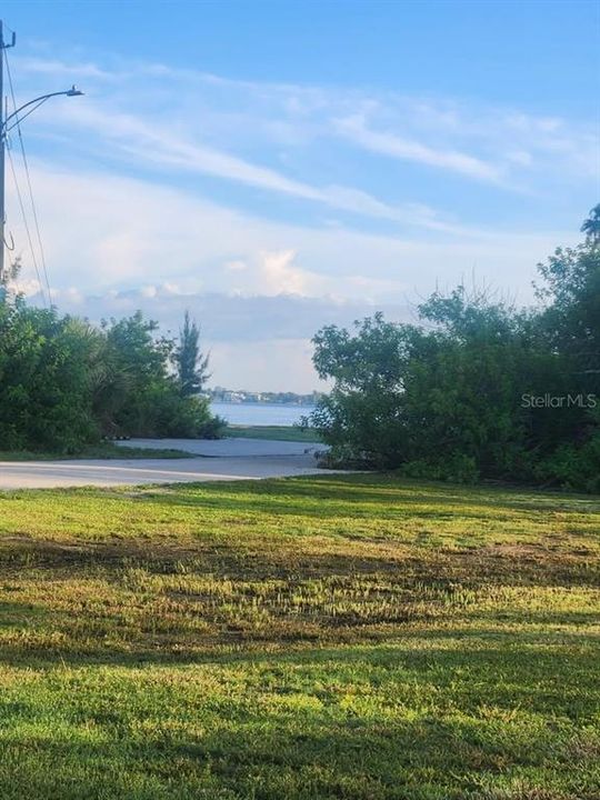 For Sale: $399,900 (0.38 acres)