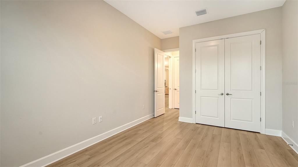 Active With Contract: $1,050,000 (3 beds, 3 baths, 2440 Square Feet)