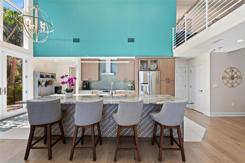 En Venta: $2,350,000 (3 camas, 3 baños, 2473 Pies cuadrados)