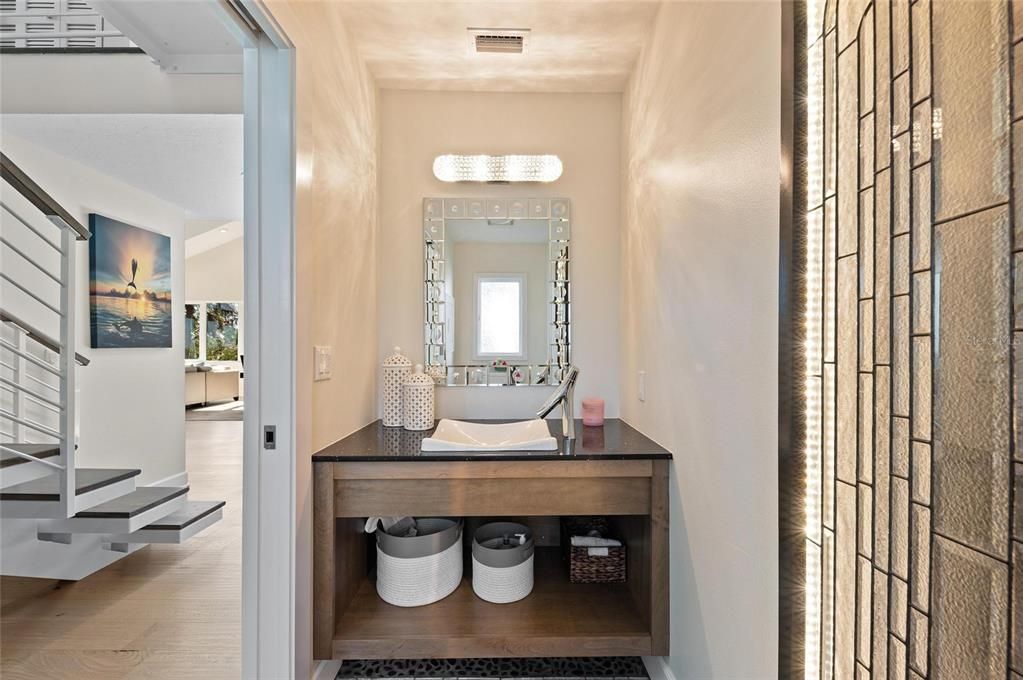 En Venta: $2,350,000 (3 camas, 3 baños, 2473 Pies cuadrados)