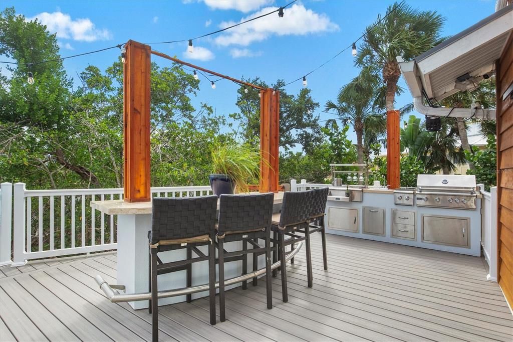 En Venta: $2,350,000 (3 camas, 3 baños, 2473 Pies cuadrados)