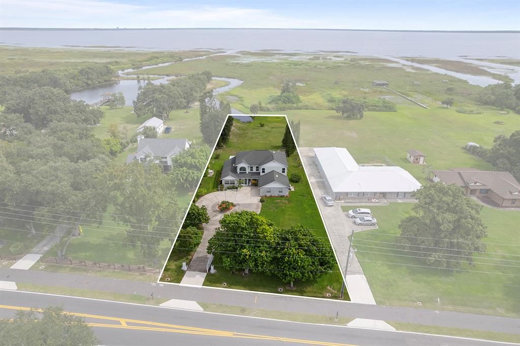 For Sale: $720,000 (5 beds, 4 baths, 2806 Square Feet)