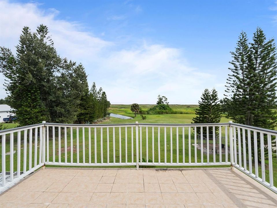 For Sale: $720,000 (5 beds, 4 baths, 2806 Square Feet)