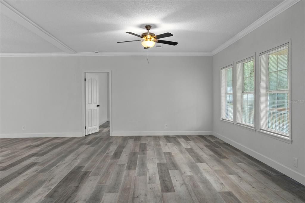 На продажу: $475,000 (4 спален, 3 ванн, 2280 Квадратных фут)