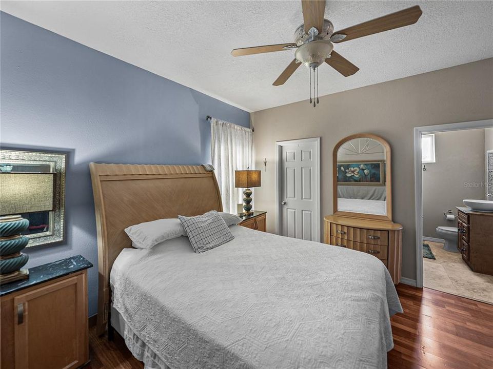 На продажу: $1,999,999 (7 спален, 6 ванн, 6319 Квадратных фут)