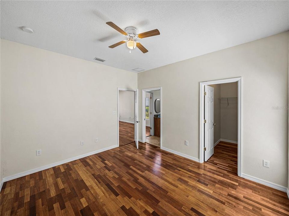 На продажу: $1,999,999 (7 спален, 6 ванн, 6319 Квадратных фут)