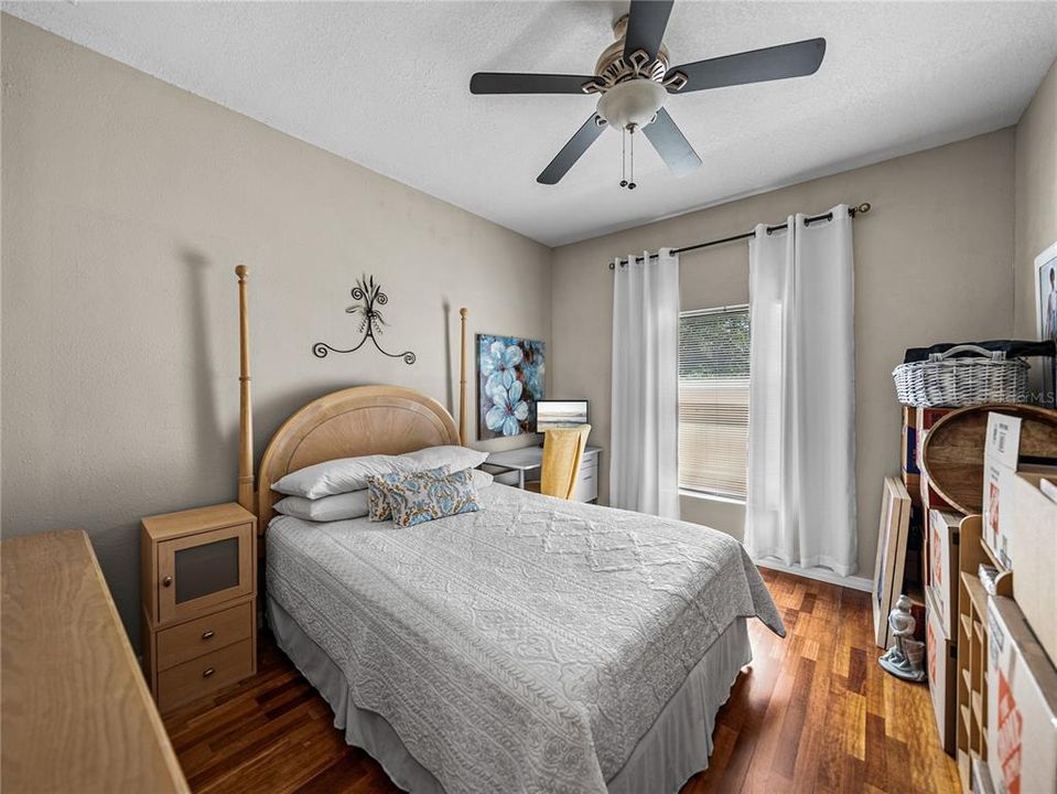 На продажу: $1,999,999 (7 спален, 6 ванн, 6319 Квадратных фут)