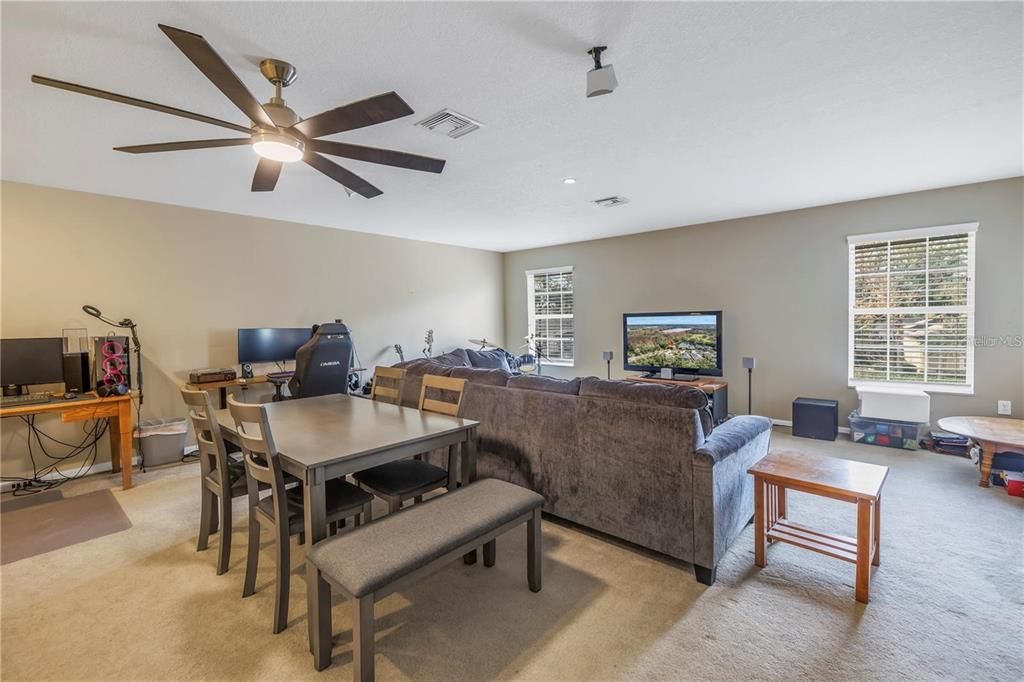 Active With Contract: $675,000 (5 beds, 3 baths, 3662 Square Feet)