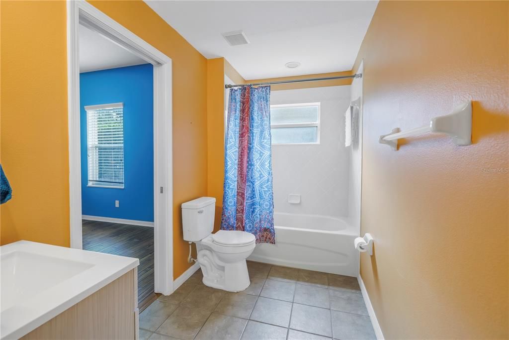 Active With Contract: $675,000 (5 beds, 3 baths, 3662 Square Feet)