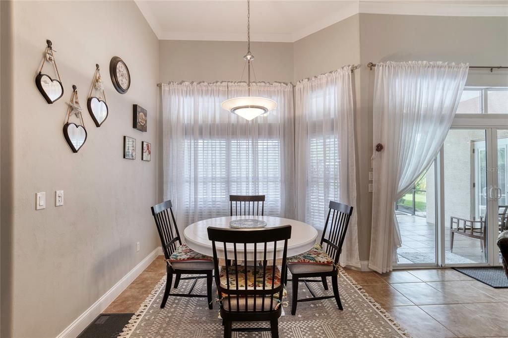 For Sale: $705,000 (4 beds, 3 baths, 2990 Square Feet)