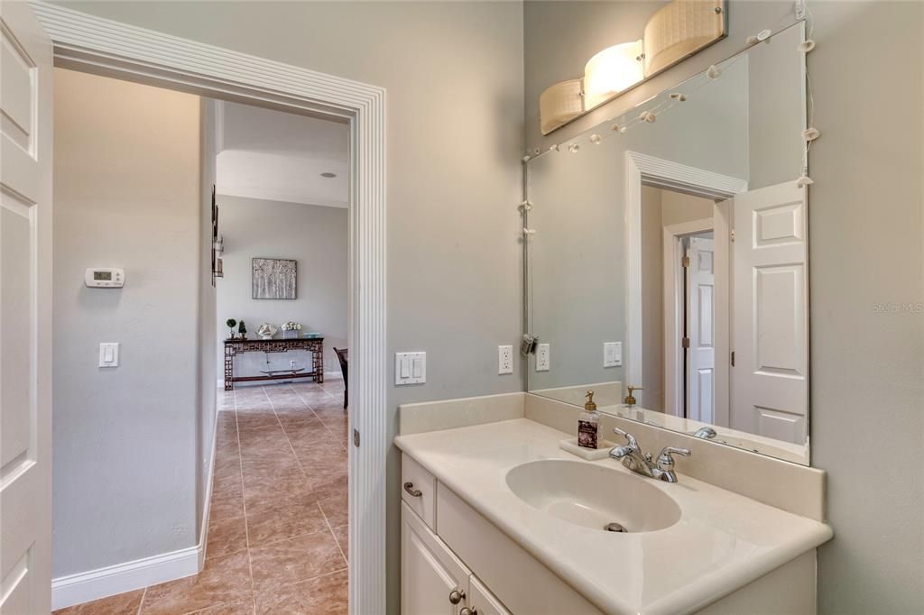 For Sale: $705,000 (4 beds, 3 baths, 2990 Square Feet)