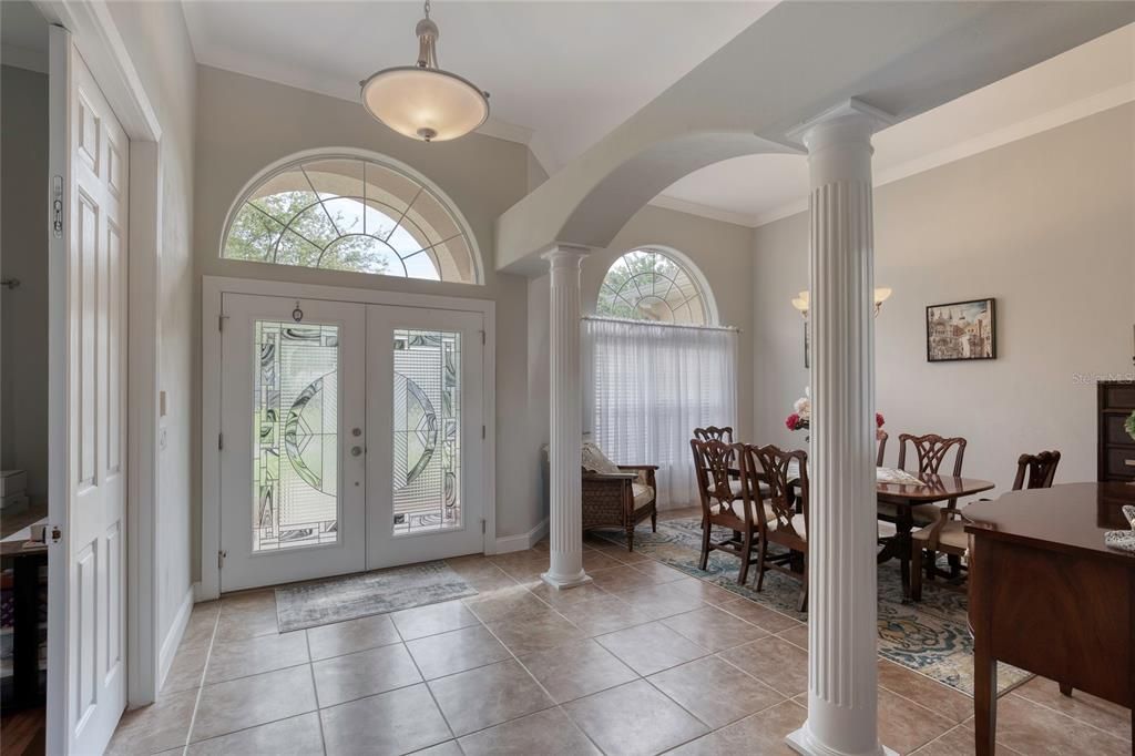 For Sale: $705,000 (4 beds, 3 baths, 2990 Square Feet)