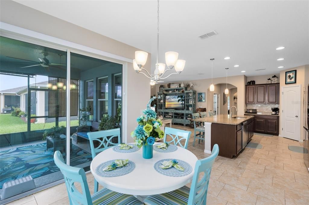 For Sale: $435,900 (4 beds, 3 baths, 2107 Square Feet)