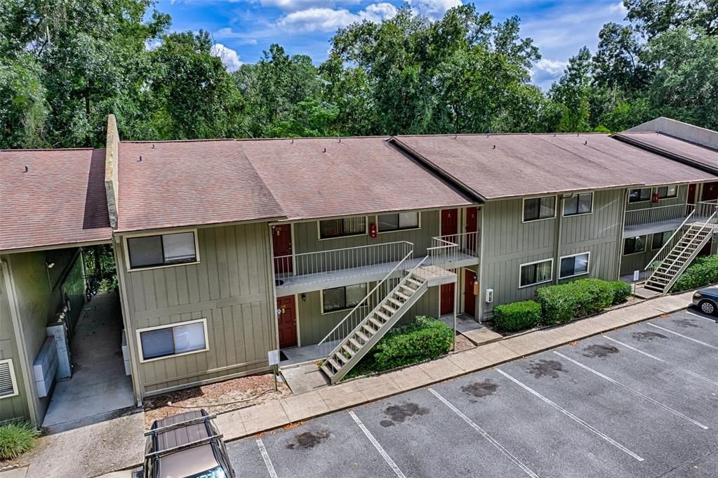 待售: $109,900 (1 贝兹, 1 浴室, 705 平方英尺)