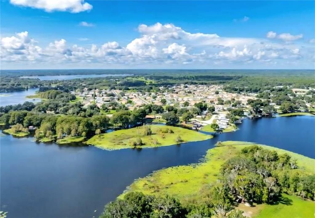 For Sale: $269,900 (3 beds, 2 baths, 1120 Square Feet)