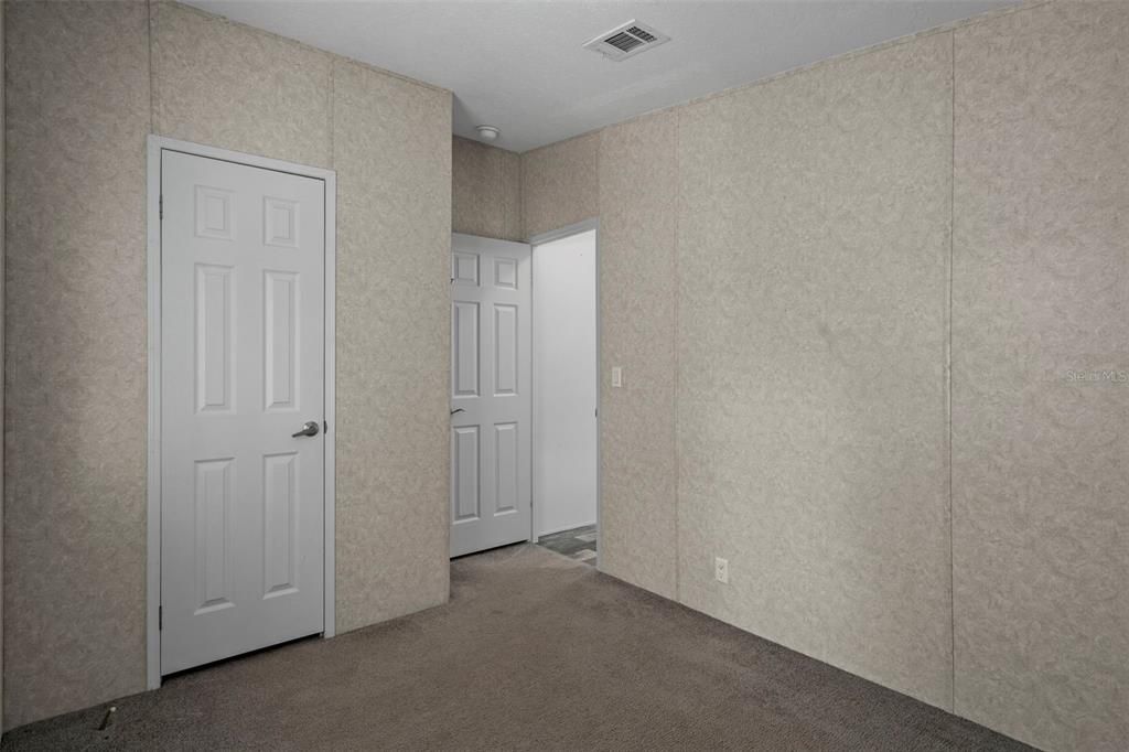 For Sale: $269,900 (3 beds, 2 baths, 1120 Square Feet)