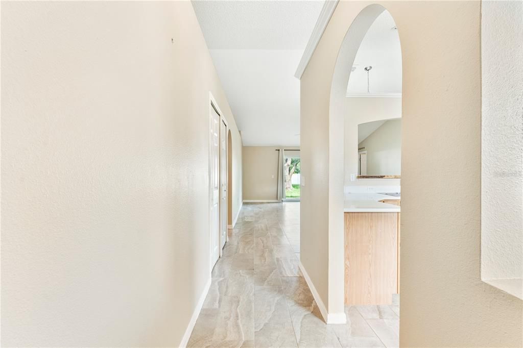 Active With Contract: $299,999 (3 beds, 2 baths, 1367 Square Feet)