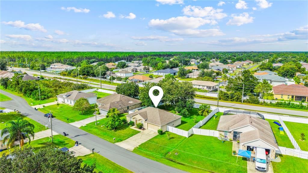 Active With Contract: $299,999 (3 beds, 2 baths, 1367 Square Feet)