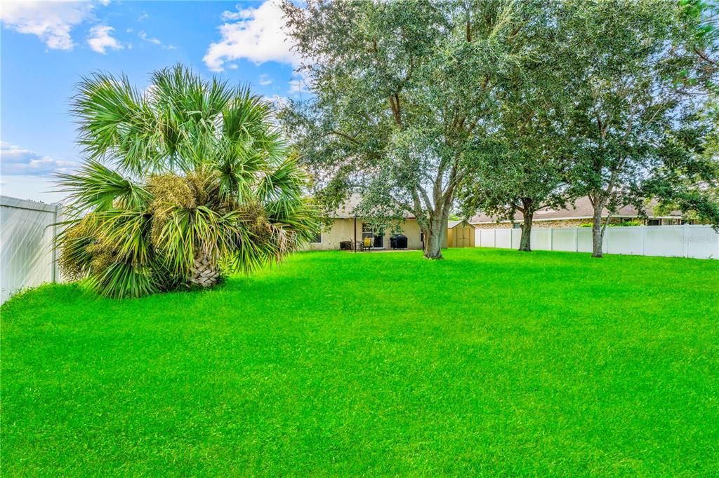 Active With Contract: $299,999 (3 beds, 2 baths, 1367 Square Feet)