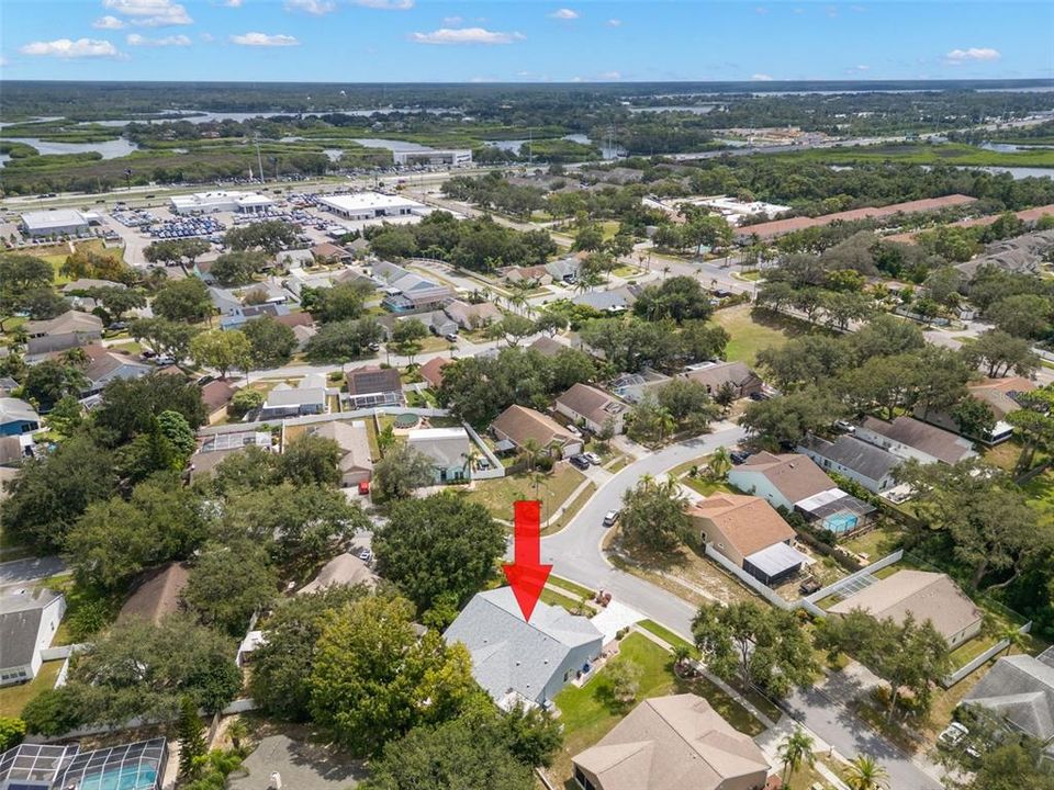 Active With Contract: $447,500 (3 beds, 2 baths, 2471 Square Feet)