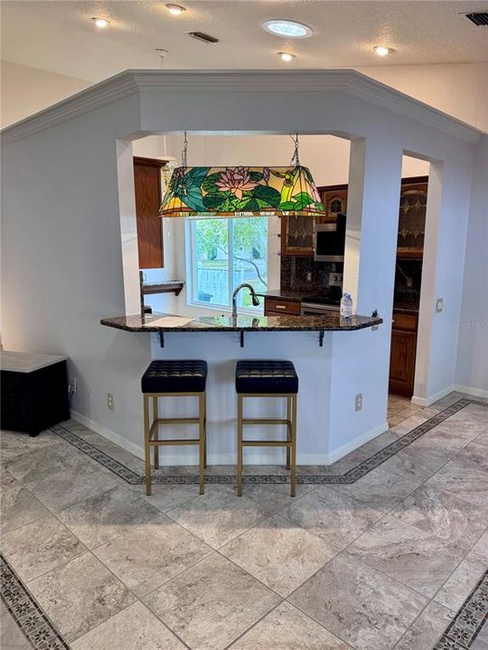 Active With Contract: $447,500 (3 beds, 2 baths, 2471 Square Feet)