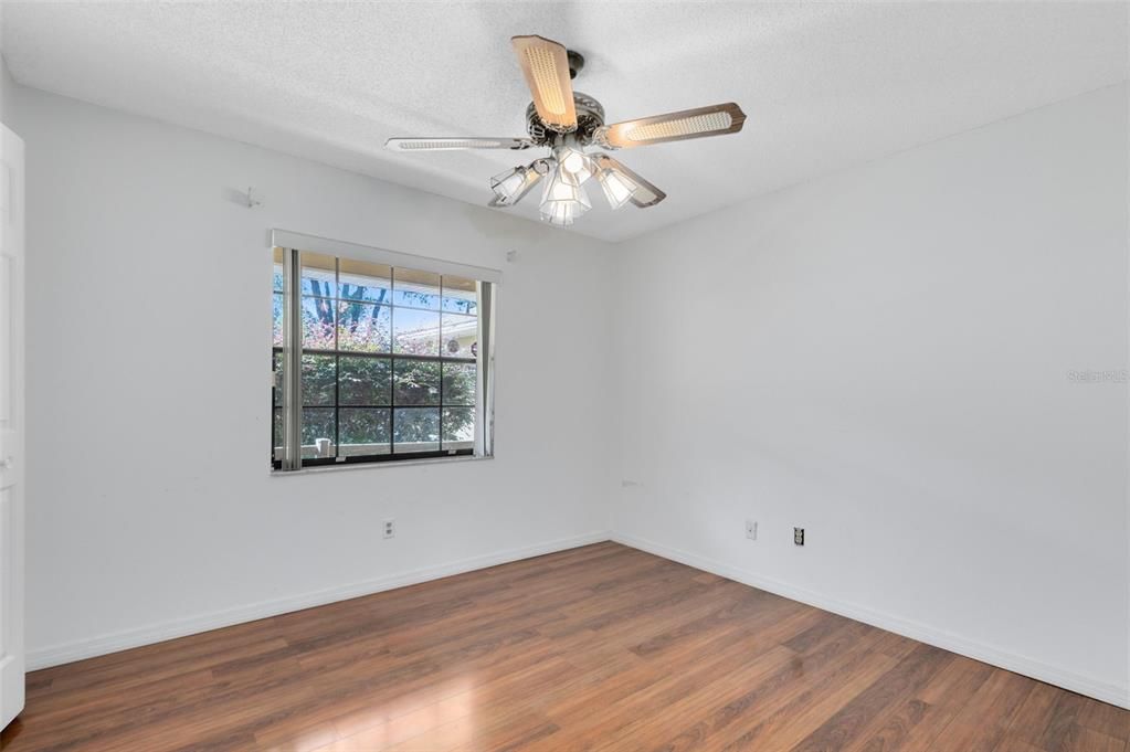 Active With Contract: $299,900 (3 beds, 2 baths, 1671 Square Feet)