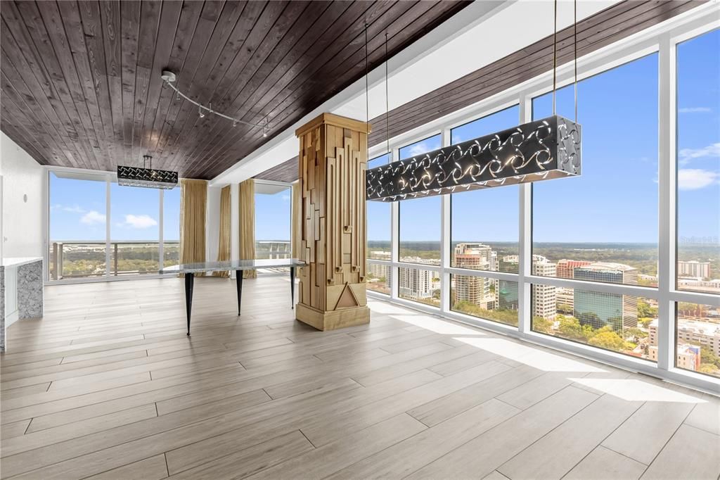 Active With Contract: $5,000 (3 beds, 3 baths, 2011 Square Feet)