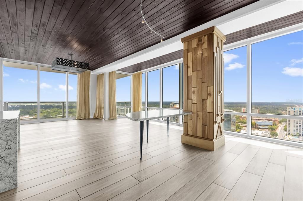 Active With Contract: $5,000 (3 beds, 3 baths, 2011 Square Feet)