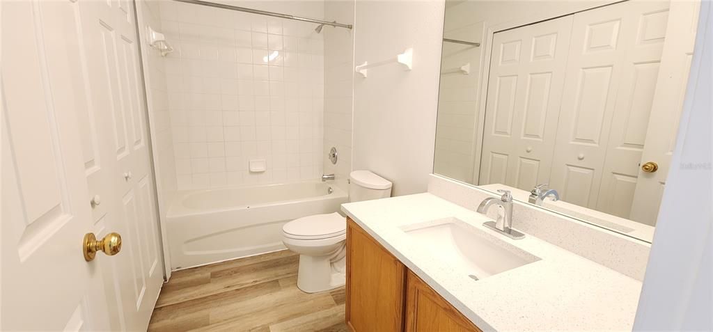 出租: $1,795 (2 贝兹, 2 浴室, 1560 平方英尺)