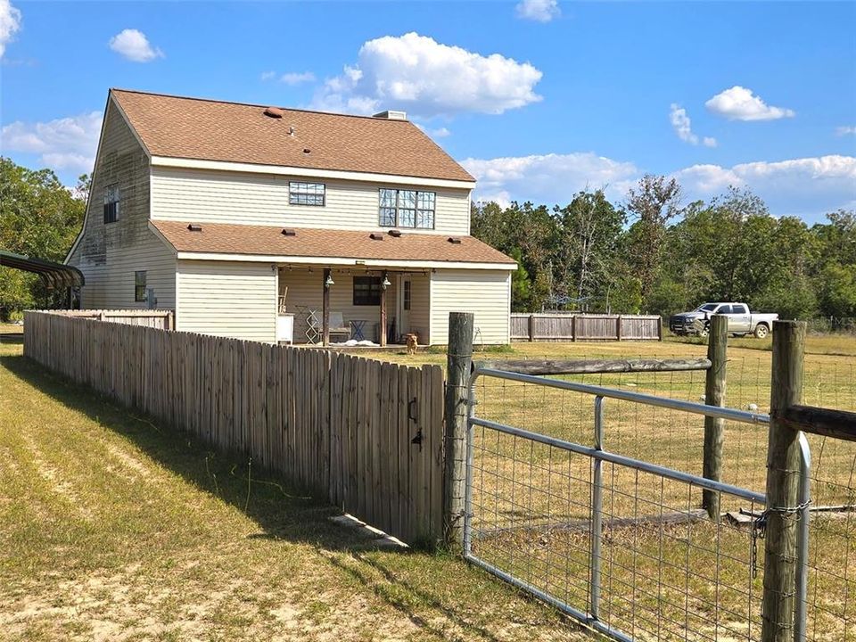 En Venta: $341,000 (3 camas, 2 baños, 1698 Pies cuadrados)