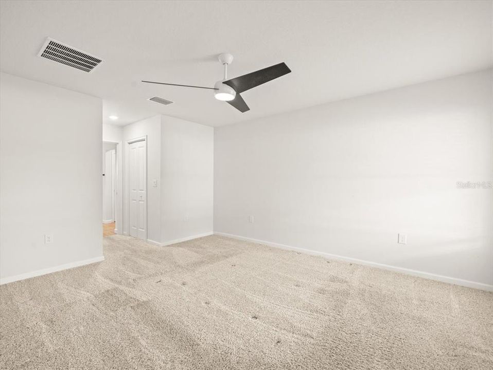 Active With Contract: $369,900 (4 beds, 2 baths, 1848 Square Feet)