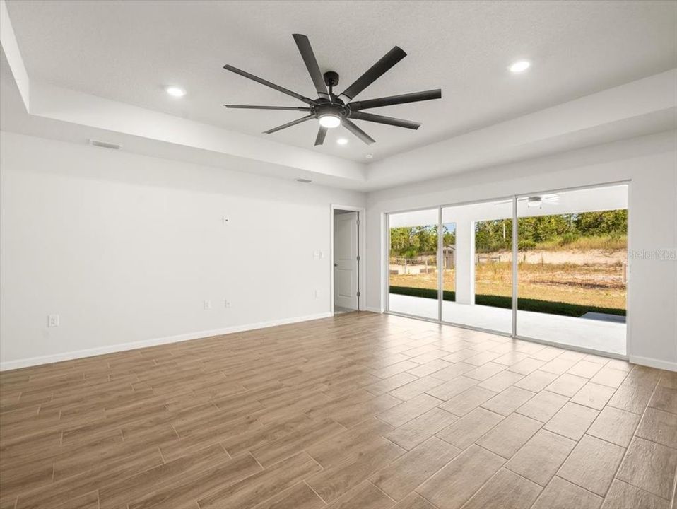 Active With Contract: $369,900 (4 beds, 2 baths, 1848 Square Feet)