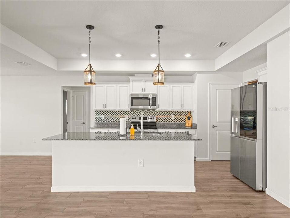 Active With Contract: $369,900 (4 beds, 2 baths, 1848 Square Feet)