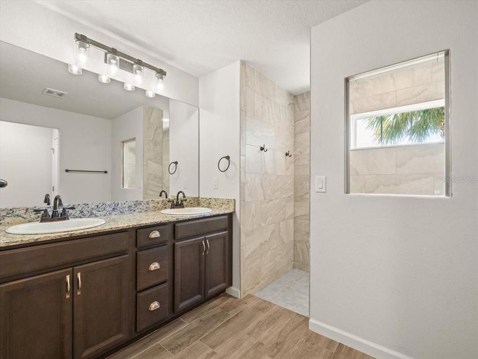 Active With Contract: $369,900 (4 beds, 2 baths, 1848 Square Feet)