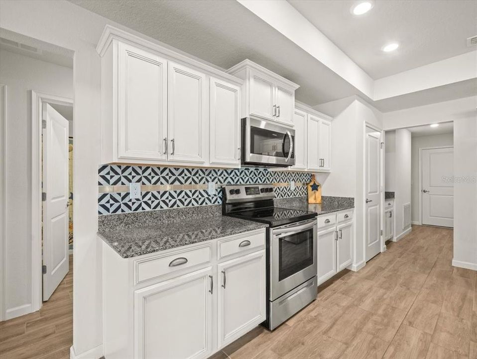 Active With Contract: $369,900 (4 beds, 2 baths, 1848 Square Feet)