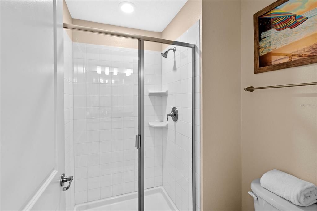 Active With Contract: $375,000 (4 beds, 3 baths, 1902 Square Feet)