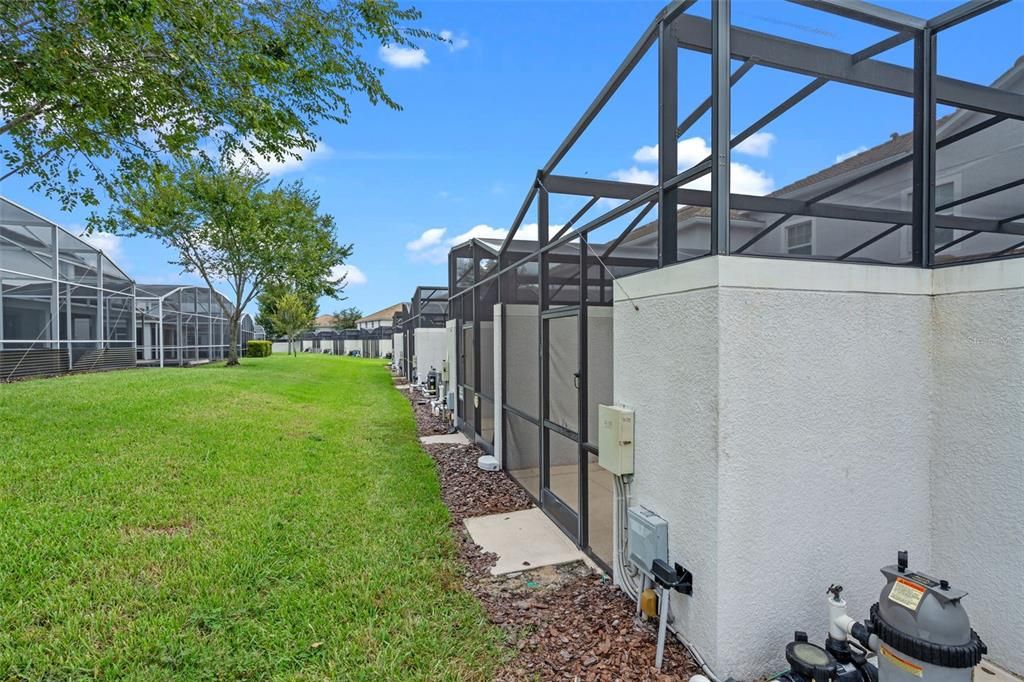 Active With Contract: $375,000 (4 beds, 3 baths, 1902 Square Feet)