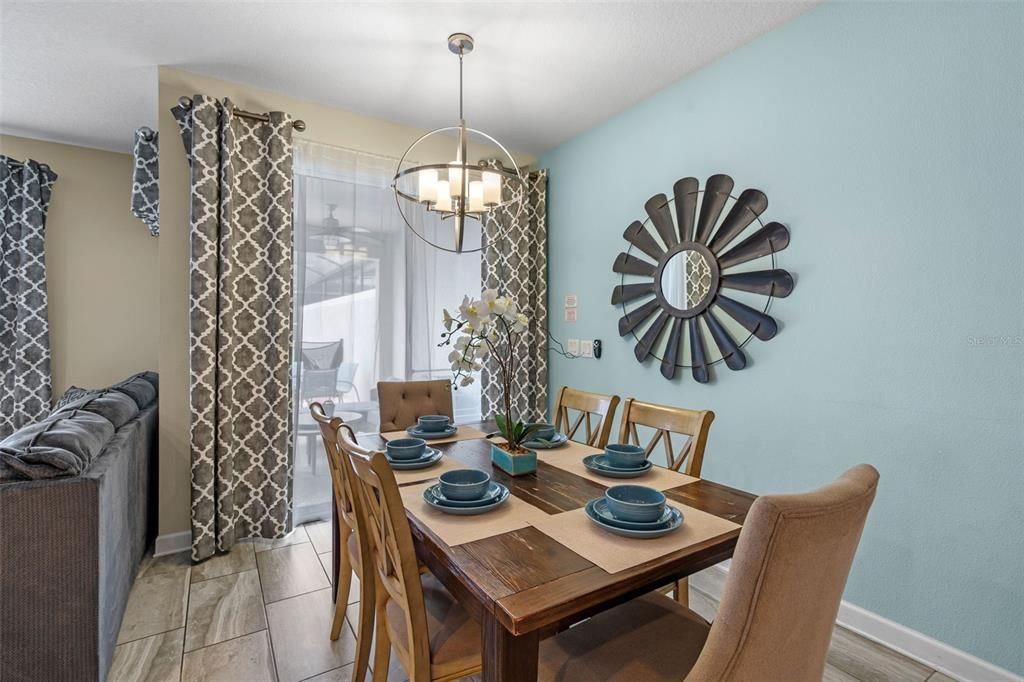 Active With Contract: $375,000 (4 beds, 3 baths, 1902 Square Feet)